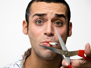 Schockfotos auf Zigarettenschachteln - Quelle: (c) diego_cervo/iStockphoto.com